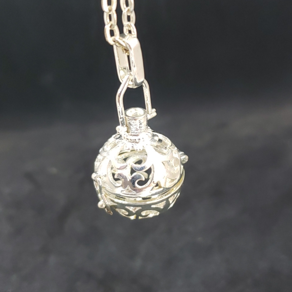 Silver cage pendant